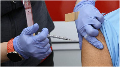 COVID-19 TOTAL TOTAL Test rapide: Israël commence la quatrième dose de vaccination
